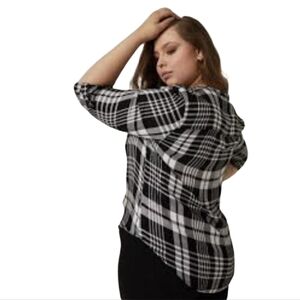 #1385 Lynn Ryan Black and White Plaid Women's Hooded Top